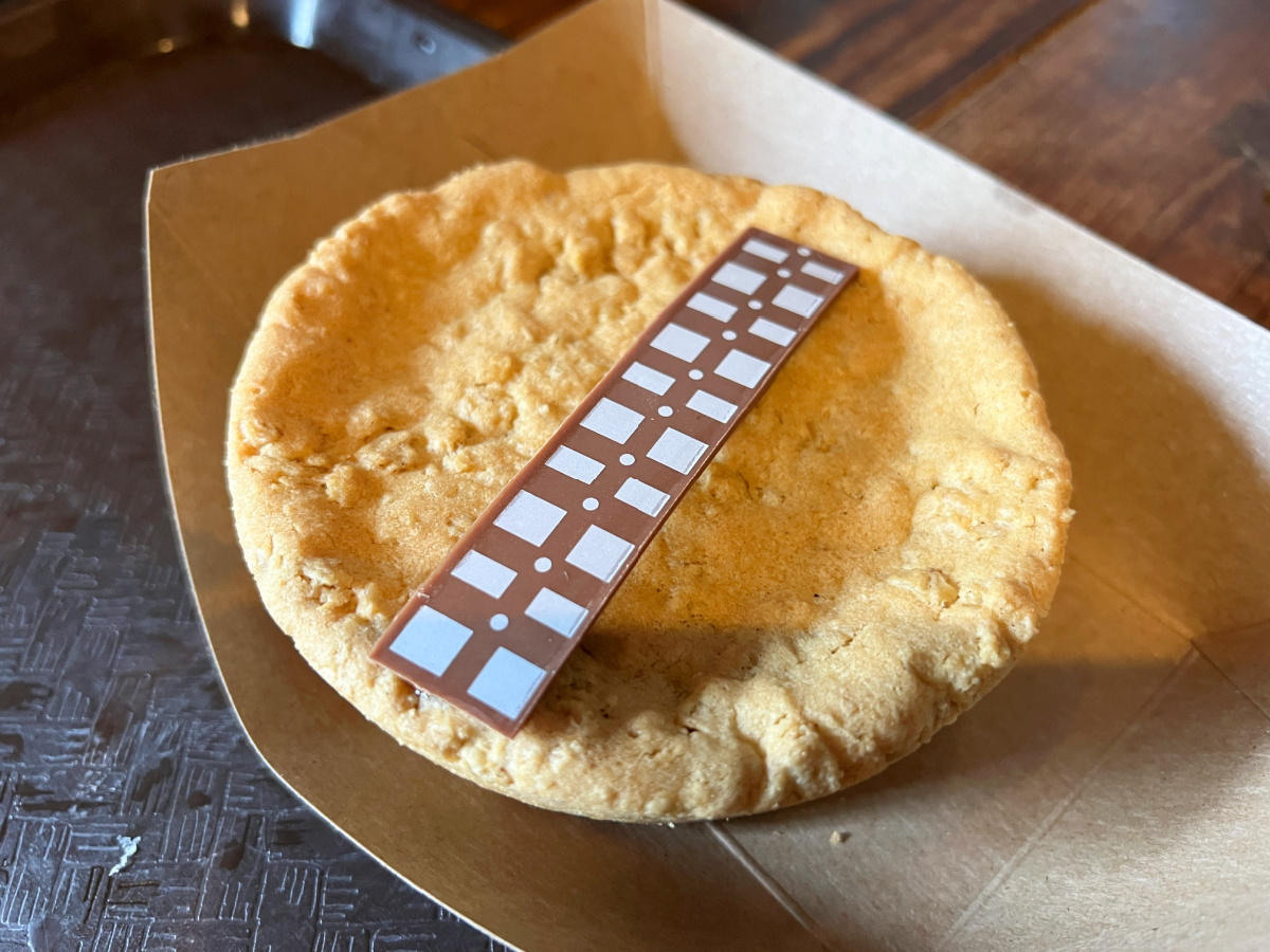 Best Snacks at Hollywood Studios - wookiee cookie